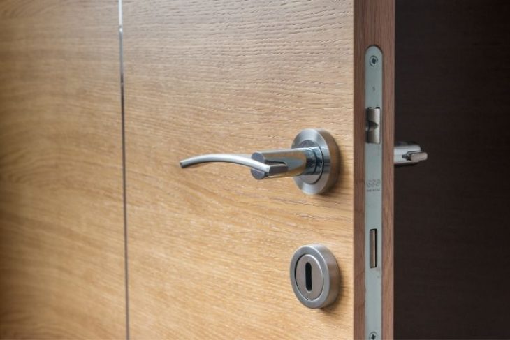 How to Keep a Door from Slamming How to keep a door from slamming_Get Soundproofing