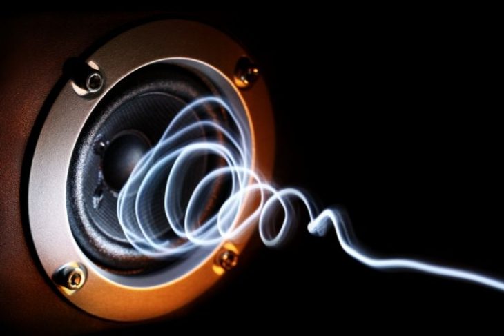 Why are my speakers making a static noise? Why are my speakers making a static noise_Get Soundproofing